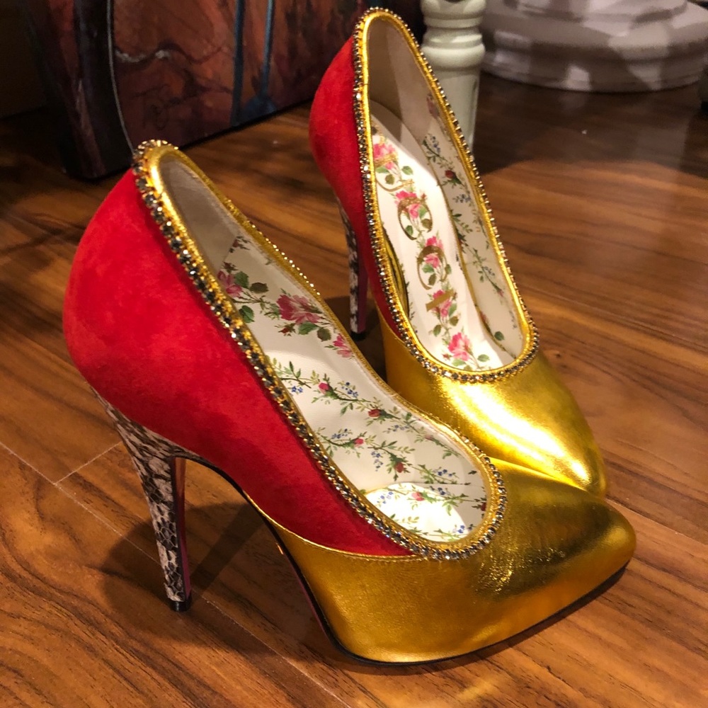 Gucci Heels